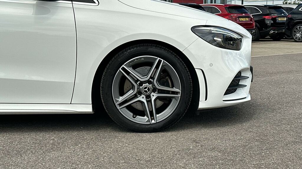 Mercedes-Benz B Class B220d Amg Line Premium Plus White #5