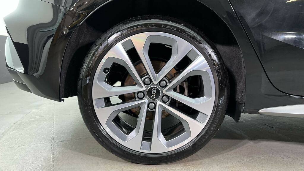 Audi A3 40 Tfsi E S Line S Tronic DA75GGU Black #5