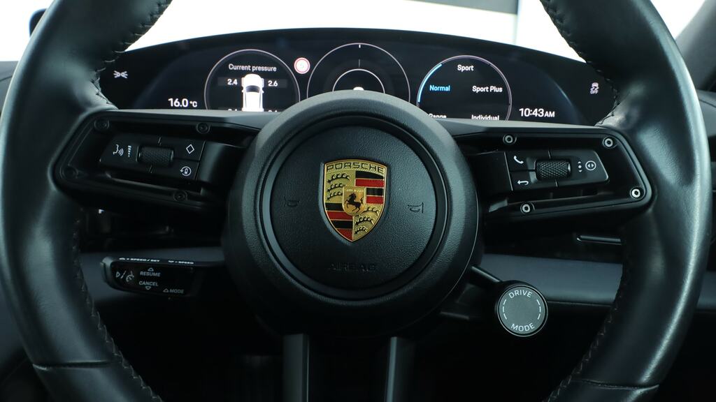 Porsche Taycan Performance Plus 93.4Kwh 4S Cross Turismo Elec Green #10