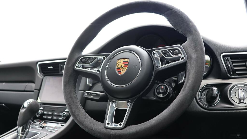 Porsche 911 Carrera 4 Gts Pdk Grey #17