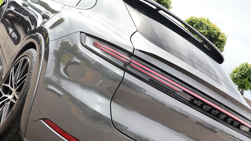 Porsche Cayenne Gts Auto Grey #29