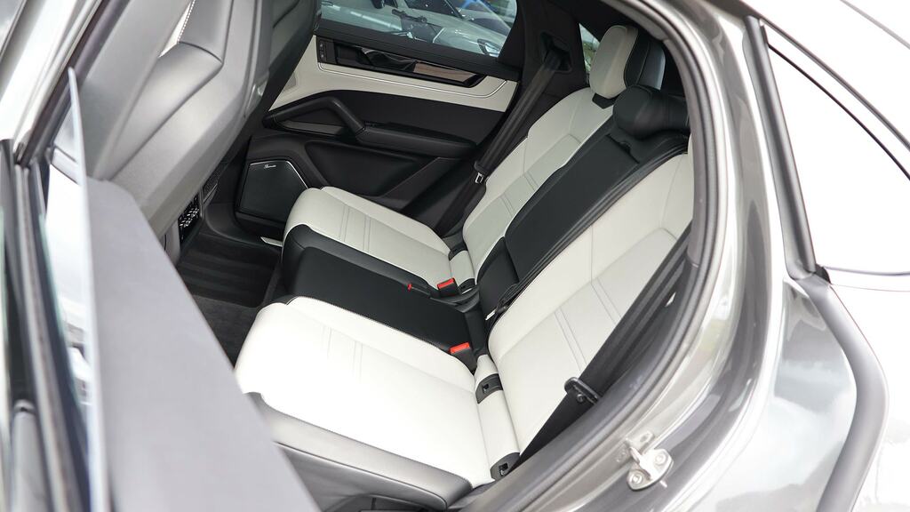 Porsche Cayenne Gts Auto Grey #14