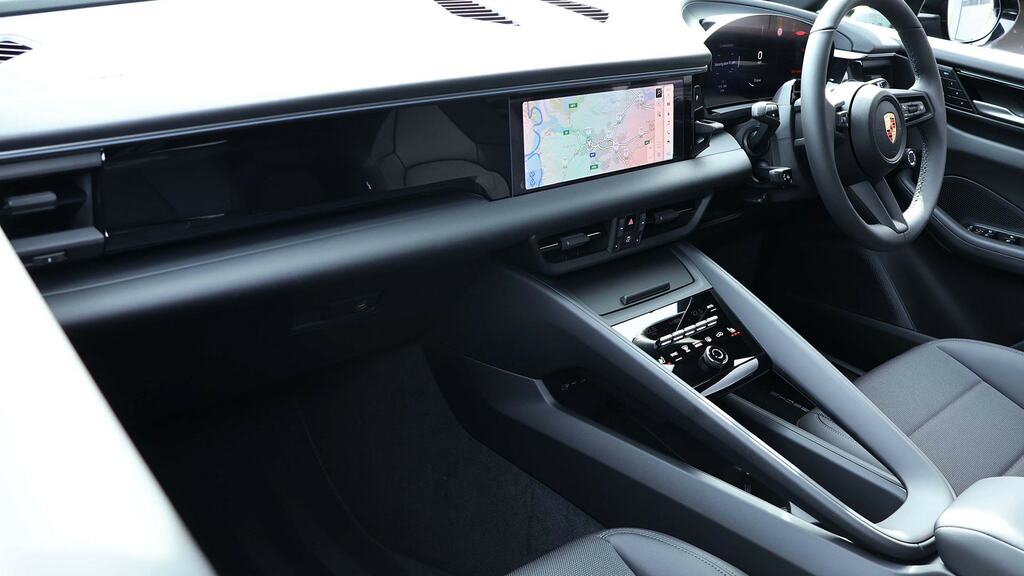 Porsche Macan 380Kw 4S 100Kwh Black #3