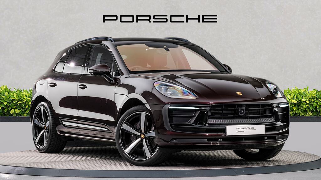 Porsche Macan T Pdk Purple