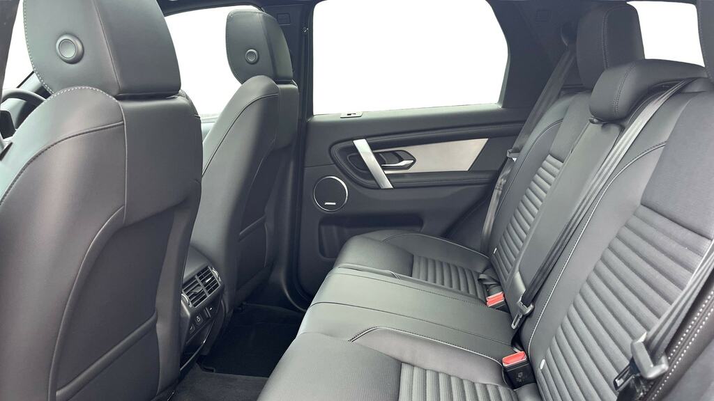 Land Rover Discovery Sport 2.0 D200 Dynamic Se 5 Seat CX25HUV Black #4