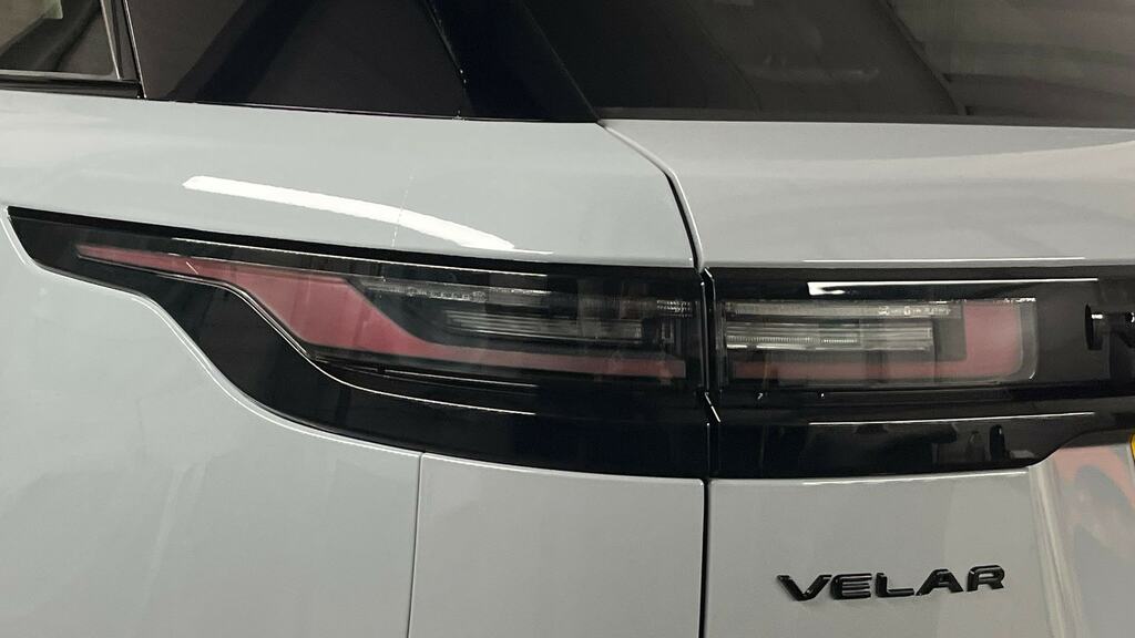 Land Rover Range Rover Velar 2.0 P400e Dynamic Se Estate SY75EOV Black #19