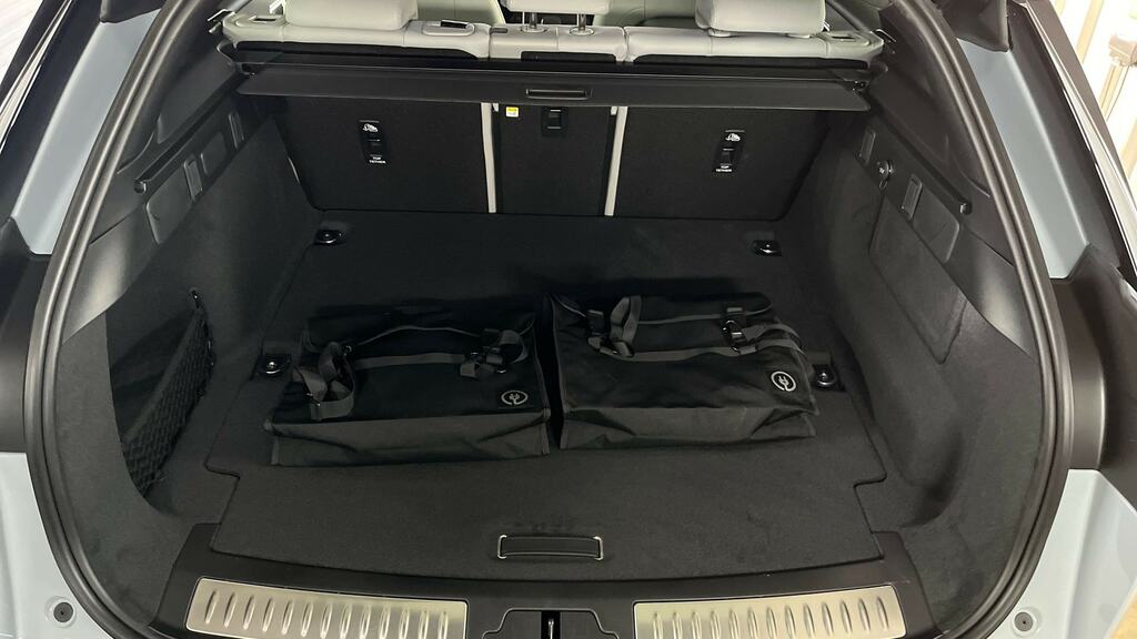 Land Rover Range Rover Velar 2.0 P400e Dynamic Se Estate SY75EOV Black #10