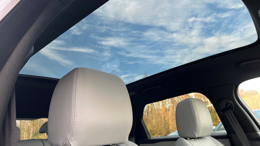 Land Rover Range Rover Velar 2.0 P400e Dynamic Se Estate SY75EOV Black #21