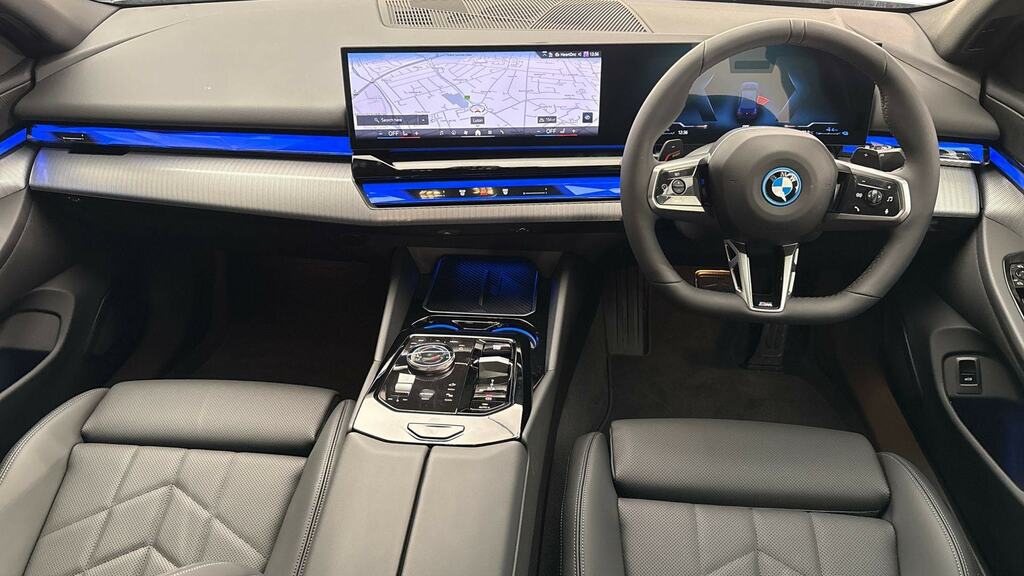 BMW 5 Series 530E M Sport Pro KX26FDF Blue #4