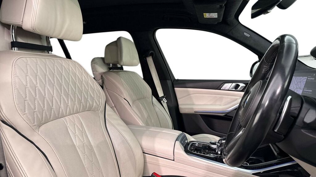 BMW X7 Xdrive30d M Sport Step 2019 Black #11