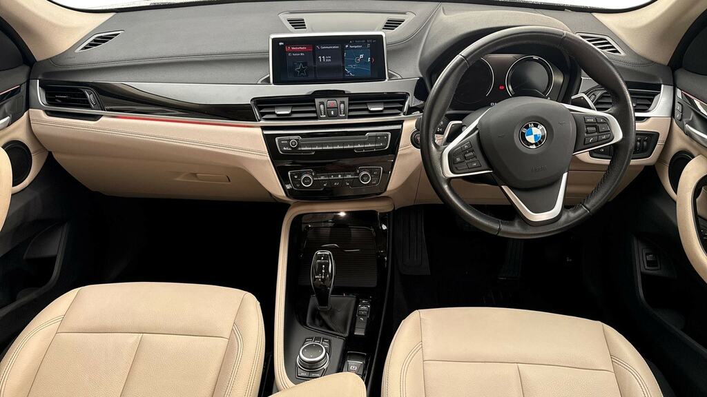 BMW X1 Sdrive 20I Xline Step Grey #4