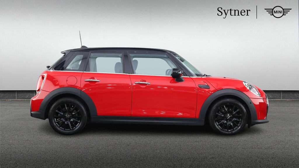 Mini Hatch 1.5 Cooper Classic Premium Plus FL72HBH Red #3