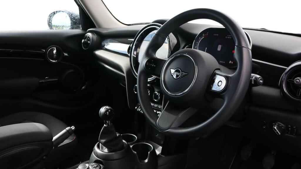Mini Hatch 1.5 Cooper Classic Premium White #6