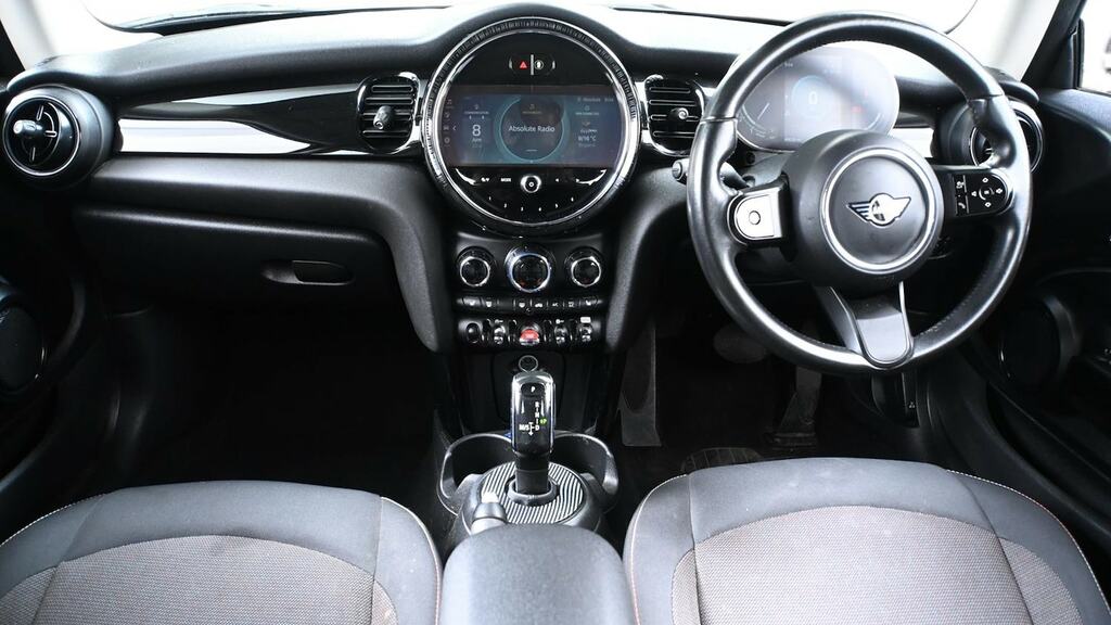 Mini Hatch 1.5 Cooper Classic BW72MWY Silver #4