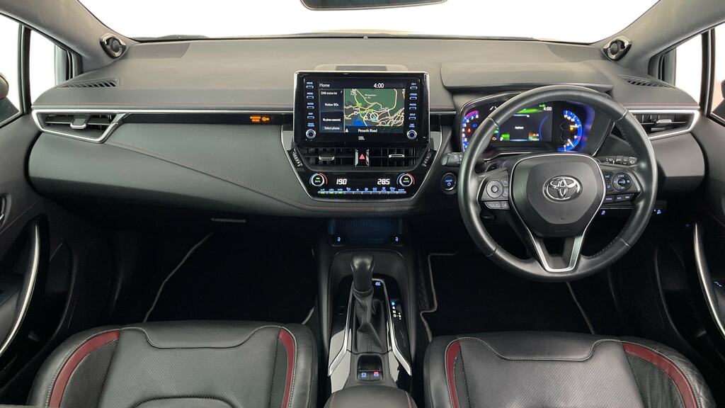 Toyota Corolla 2.0 Vvt-i Hybrid Excel Cvt FG70GRX Red #6