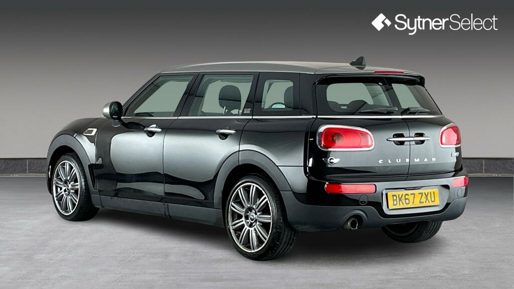 Mini Clubman 1.5 Cooper 6Dr Black #2