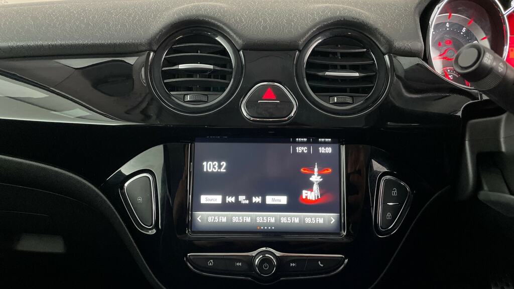Vauxhall Adam Energised White #20