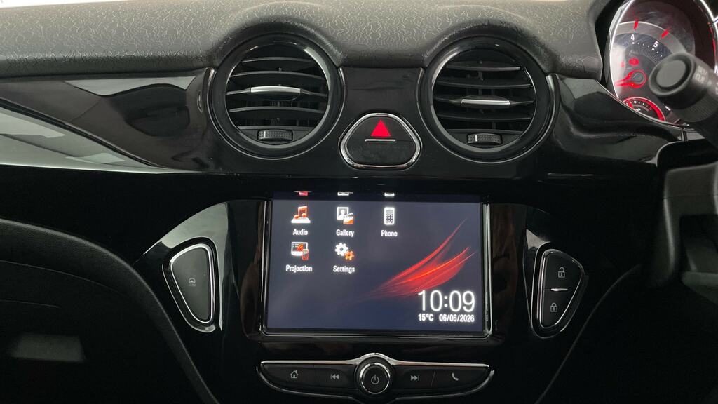 Vauxhall Adam Energised White #15