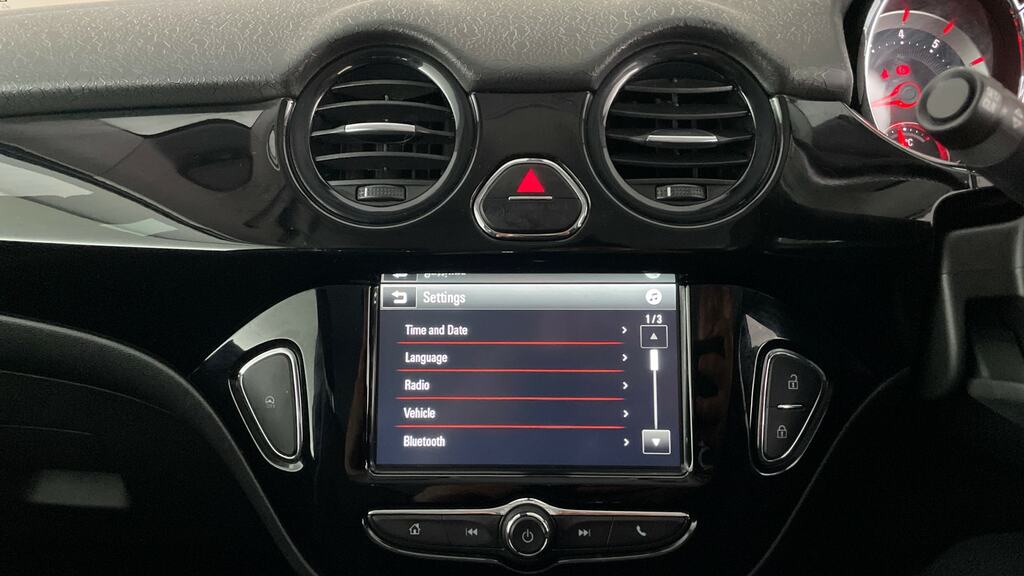 Vauxhall Adam Energised White #19