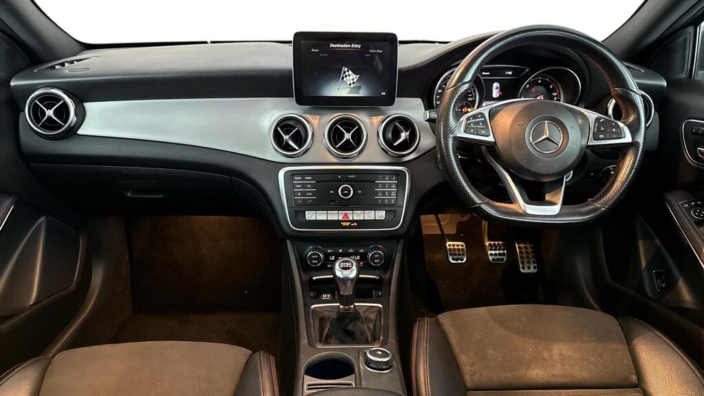 Mercedes-Benz GLA Class Gla 200D Amg Line Premium Plus Grey #6