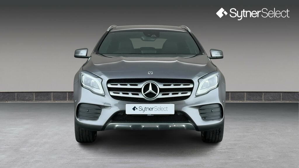 Mercedes-Benz GLA Class Gla 200D Amg Line Premium Plus Grey #4