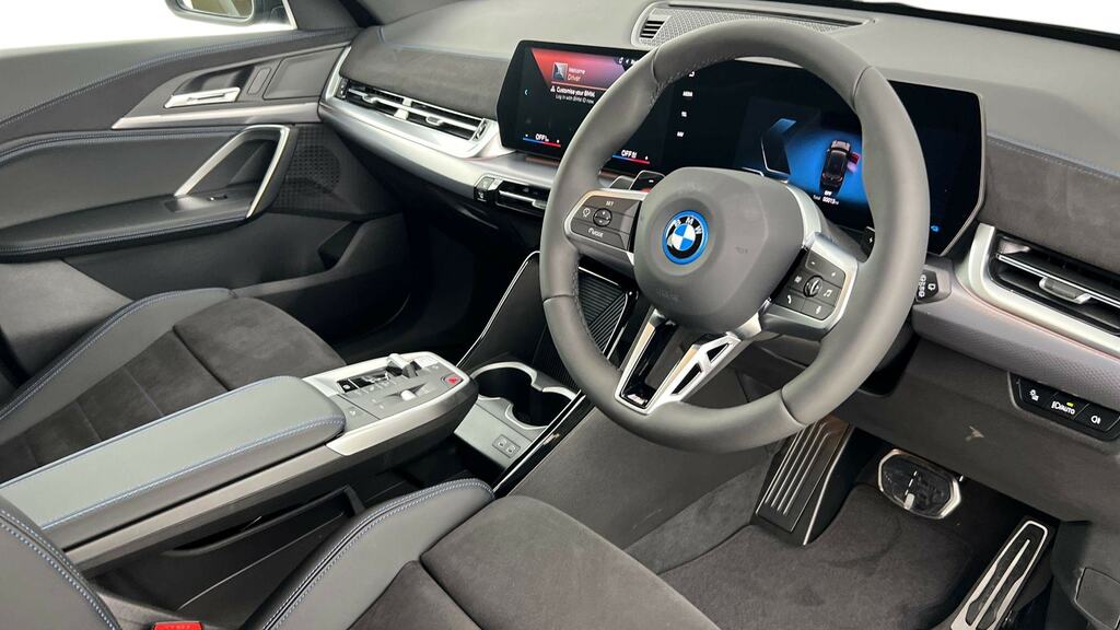 BMW X1 Xdrive 25E M Sport Step Black #6