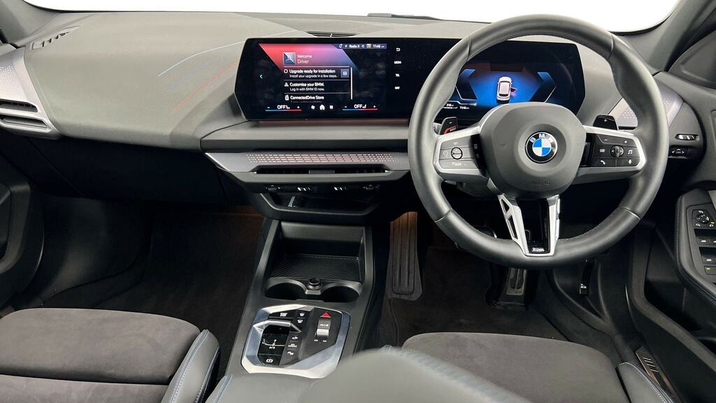 BMW 1 Series 120 M Sport Step OV74CHK White #4