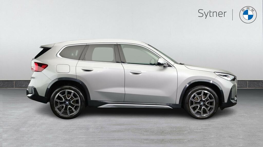 BMW X1 Sdrive 18D Xline Step Silver #3