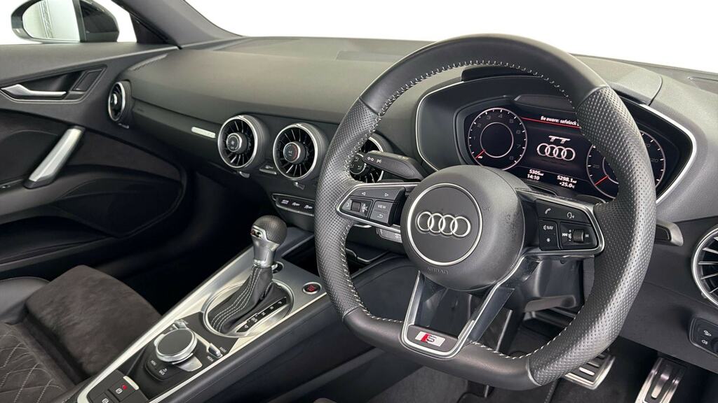 Audi TT 40 Tfsi Black Edition S Tronic Tech Pack Blue #6