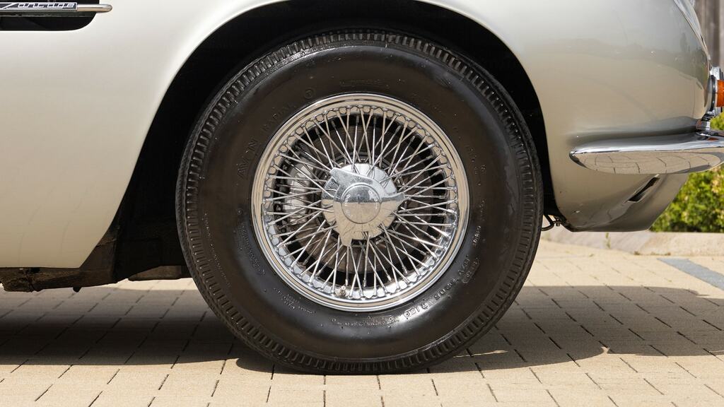 Aston Martin DB6 Db6 Vantage TTU293H Silver #4