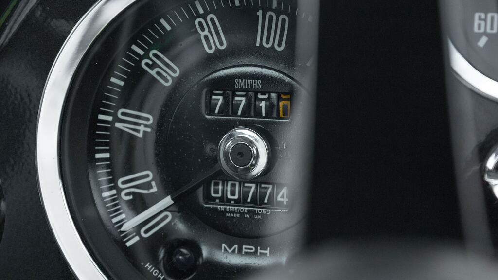Aston Martin DB6 Db6 Vantage TTU293H Silver #6