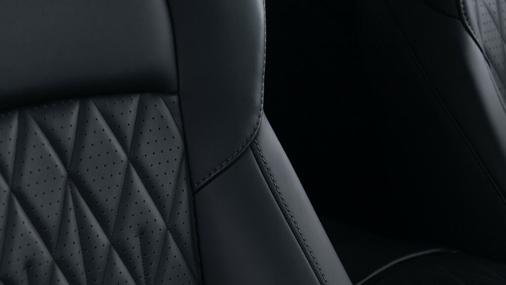 Aston Martin DB12 4.0L V8 Coupe Black #64