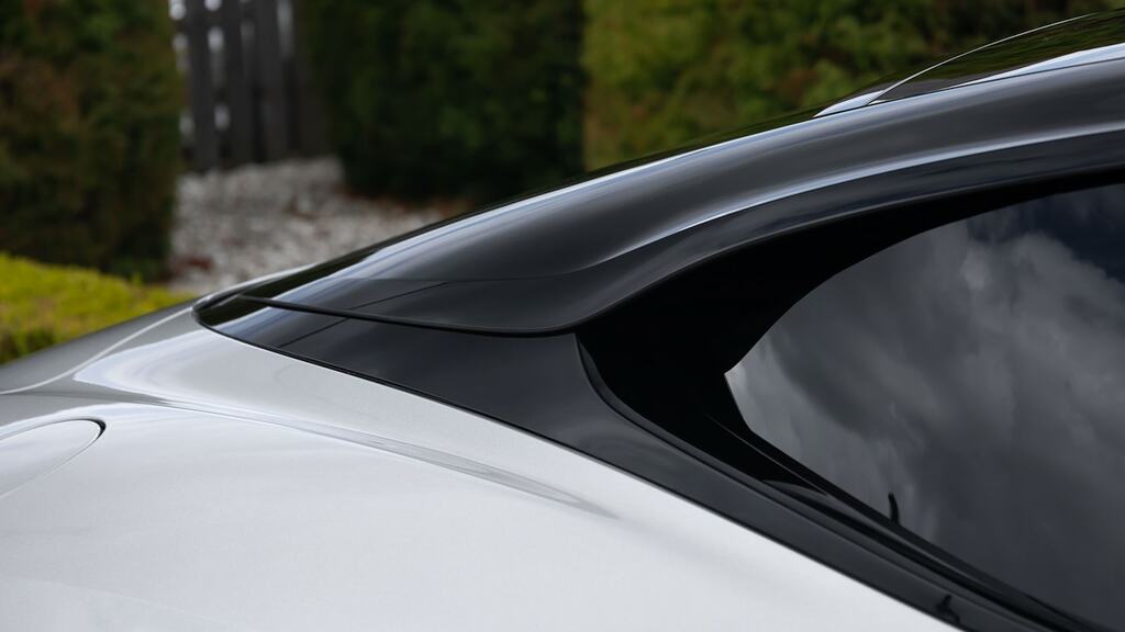 Aston Martin DB12 4.0L V8 Coupe Black #31