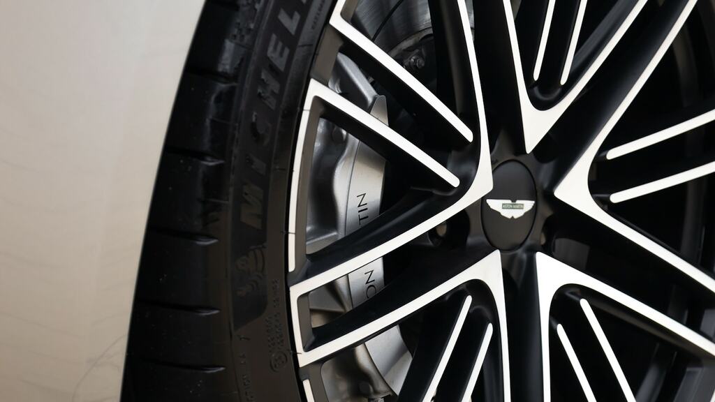 Aston Martin DB12 4.0L V8 Coupe Black #29
