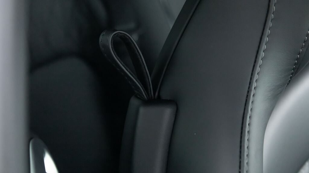 Aston Martin DB12 4.0L V8 Coupe Black #68