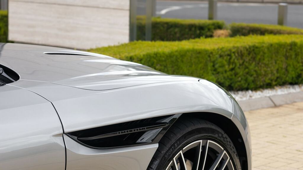 Aston Martin DB12 4.0L V8 Coupe Black #12