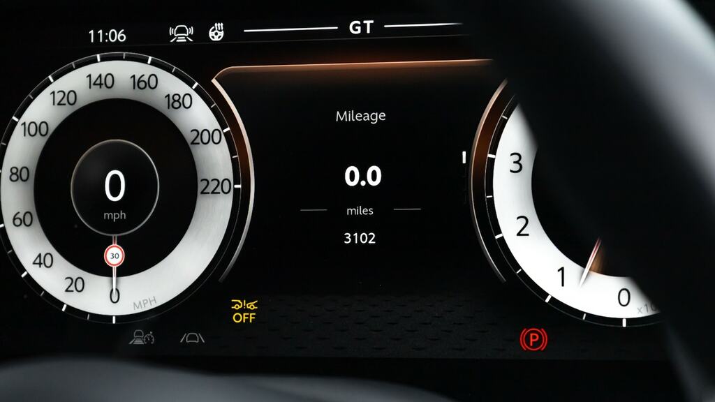Aston Martin DB12 V8 2dr Auto Silver #6