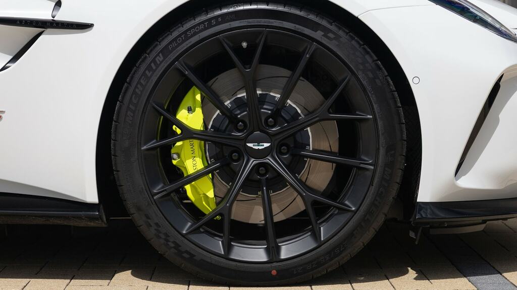 Aston Martin Vantage V8 S White #6