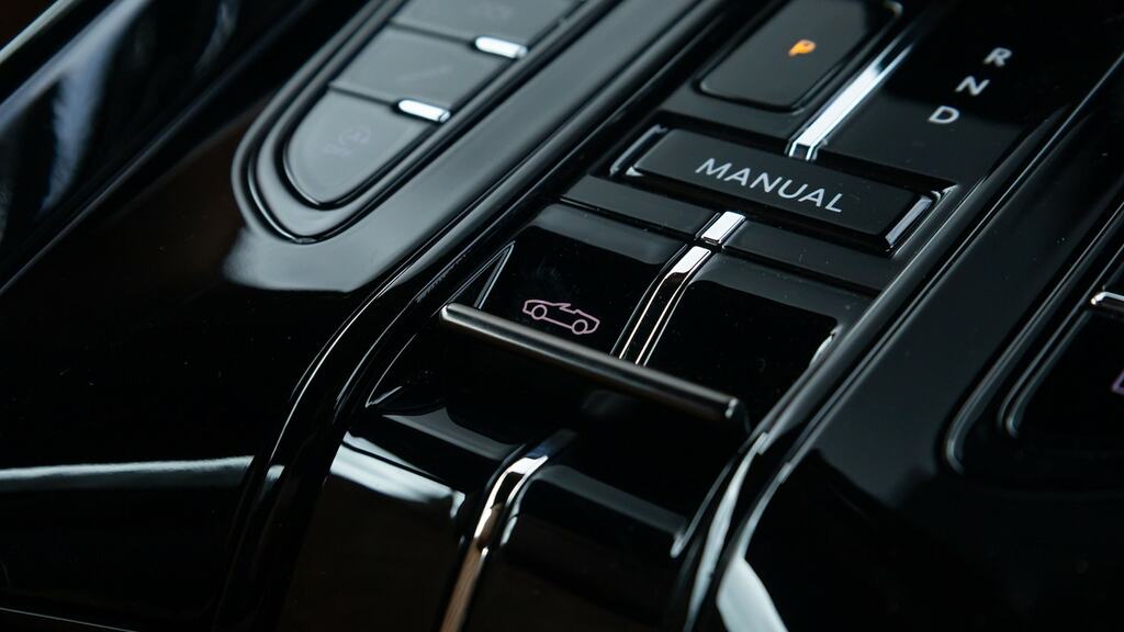 Aston Martin DB12 Db12 V8 Volante Black #67