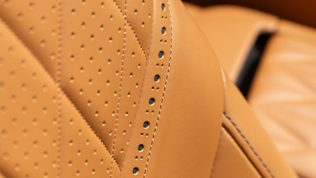 Aston Martin DB12 Db12 V8 Volante Black #53