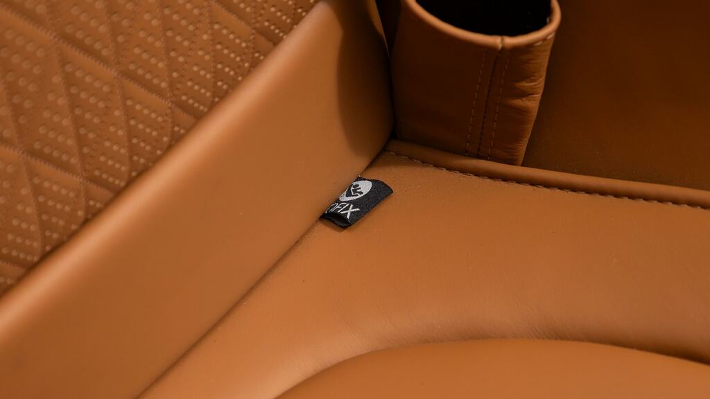 Aston Martin DB12 Db12 V8 Volante Black #47