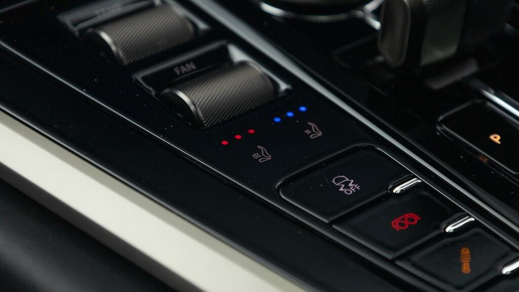 Aston Martin DBX 4.0 V8 707 4Wd Euro 6 Ss Black #50