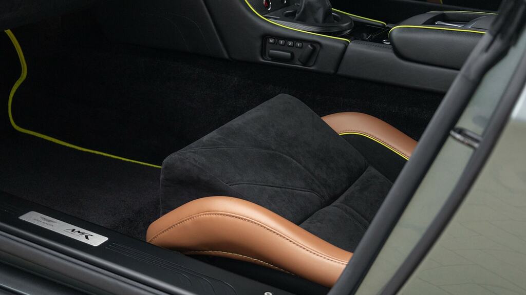 Aston Martin V8 Vantage V8 Black #57