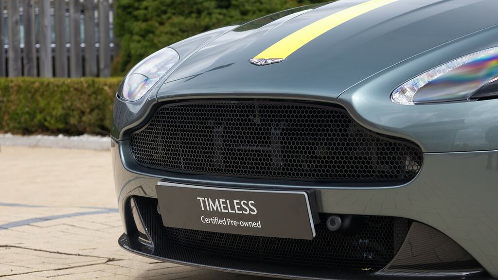 Aston Martin V8 Vantage V8 Black #21