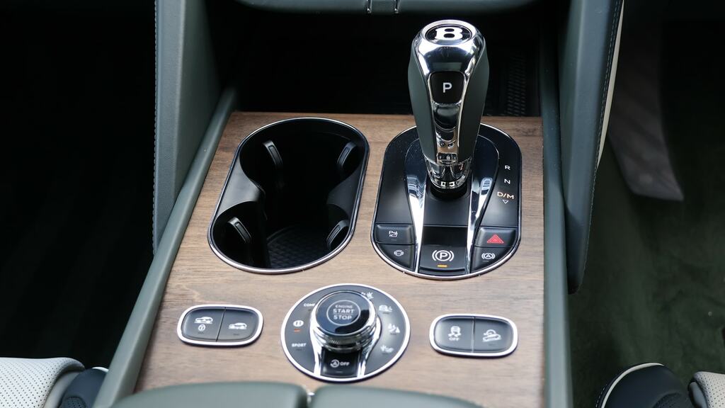 Bentley Bentayga Atelier Edition V8 4.0 V8 Atelier Edition Suv #43