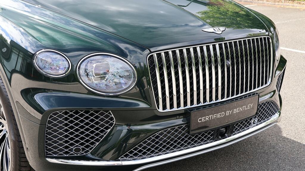 Bentley Bentayga Atelier Edition V8 4.0 V8 Atelier Edition Suv #26