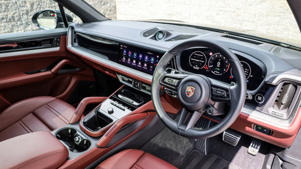 Porsche Cayenne S E-hybrid Tiptronic S Black #5