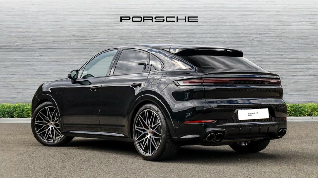 Porsche Cayenne S E-hybrid Black Edition Tiptronic S Black #2