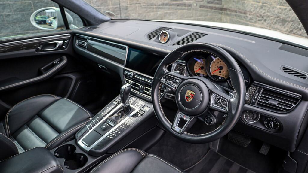Porsche Macan Turbo Pdk Grey #5