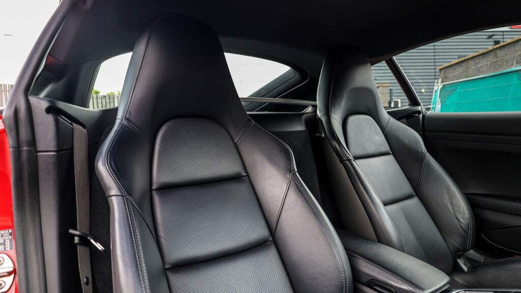 Porsche 718 Cayman 2L Null Silver #9